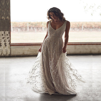 Bronzing V-Neck Gown - Shé Hauté