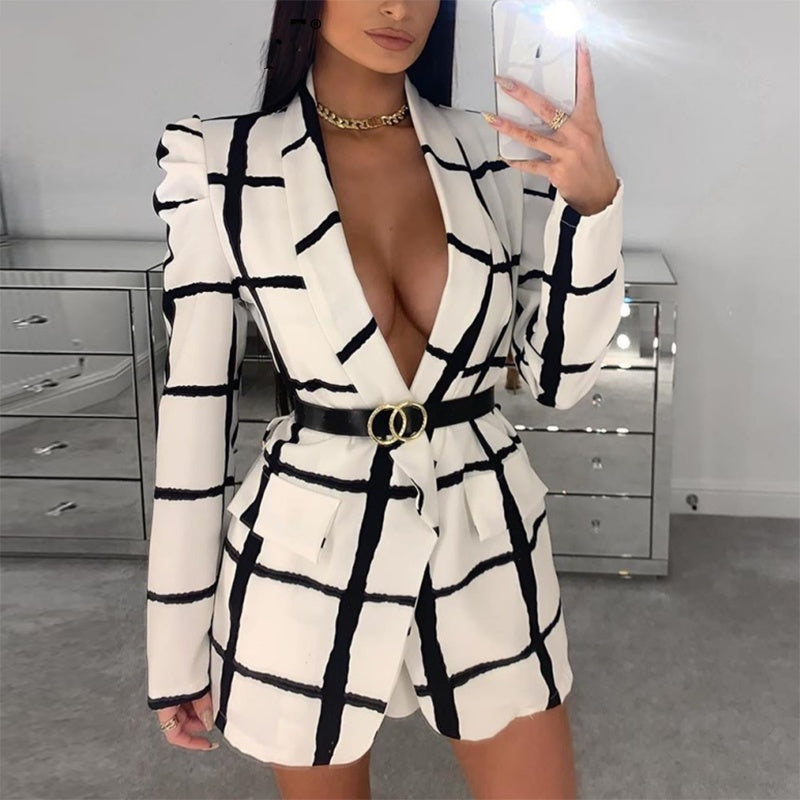 Blazer à carreaux en V profond