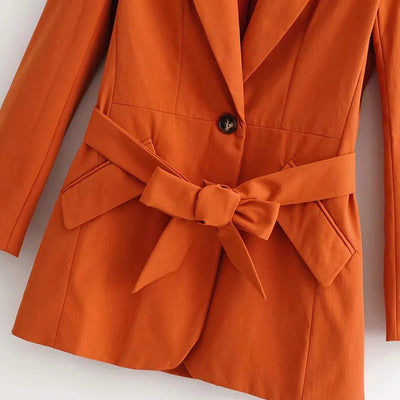 Blazer à manches ceinturées