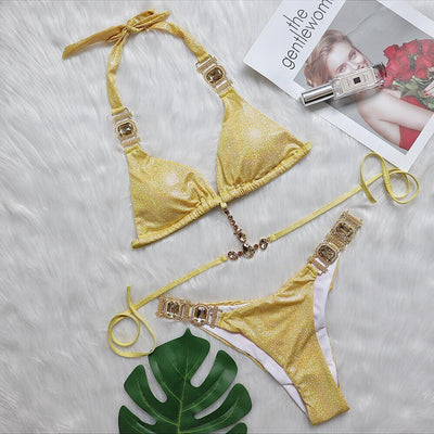 Ensemble bikini dos nu à paillettes