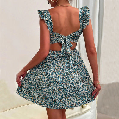 Robe d'été avec nœud dans le dos
