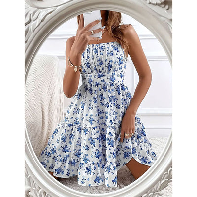 Mini-robe fleurie à smocks