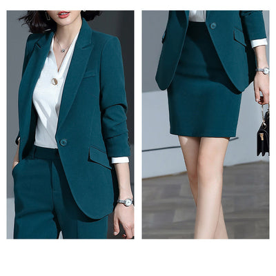 costumes d'affaires pour femmes