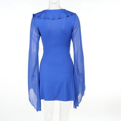 Robe à volants et lacets