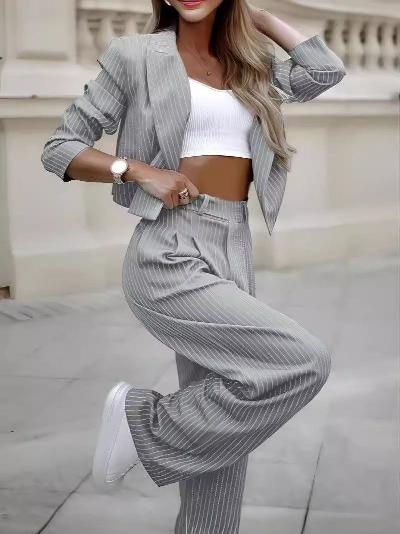 Tenue de printemps à rayures