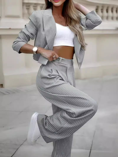 Tenue de printemps à rayures