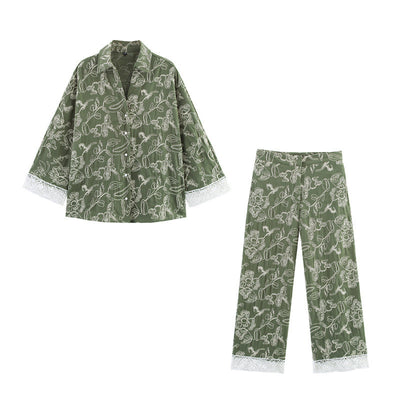 Footwork Embroidery Look