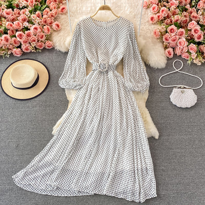 Robe en mousseline à pois
