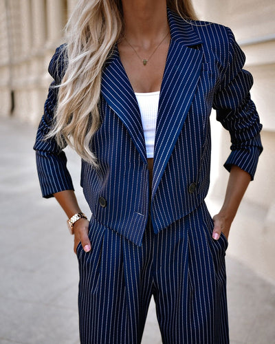 Tenue de printemps à rayures