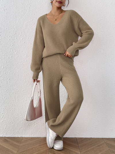 Casual 2-Piece V-Neck Suit