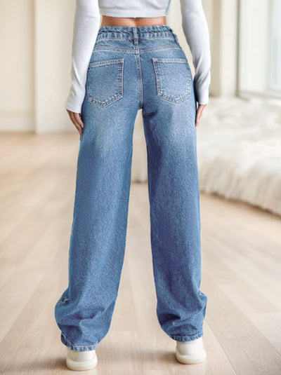 CasuGlow Casual Fit Straight Jeans - Shé Hauté
