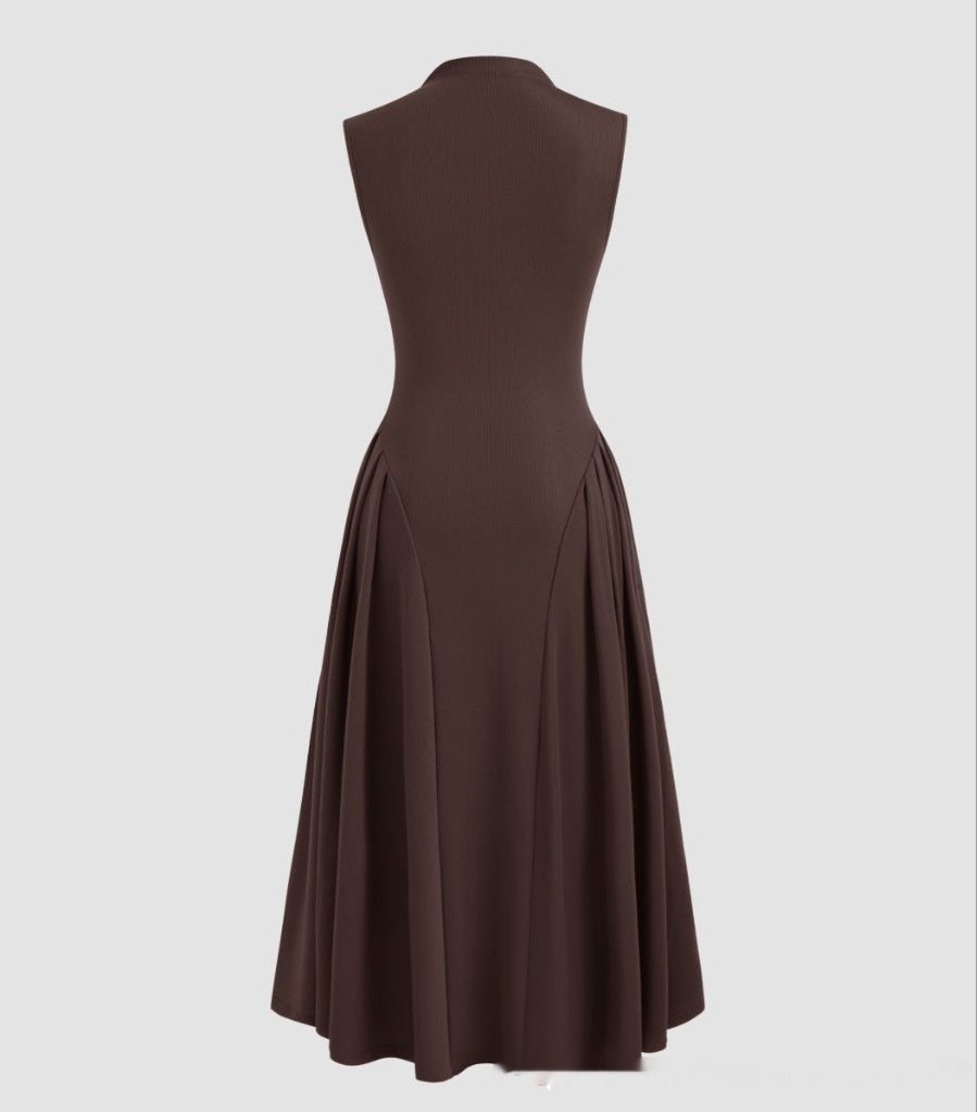 Robe unie à col haut