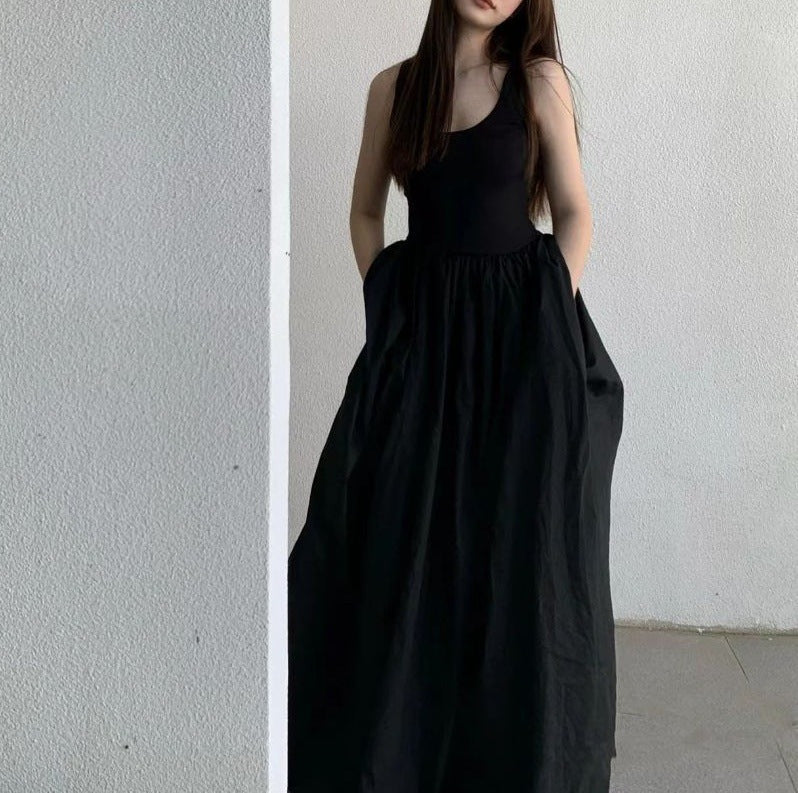 Robe noire Hepburn