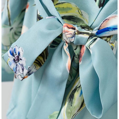 Ensemble de costume cravate à fleurs