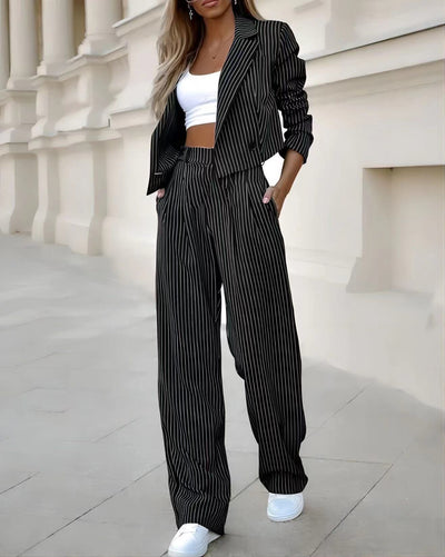 Tenue de printemps à rayures