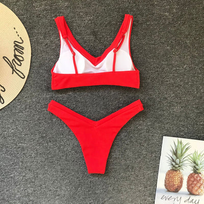 bikini en tissu spécial noué