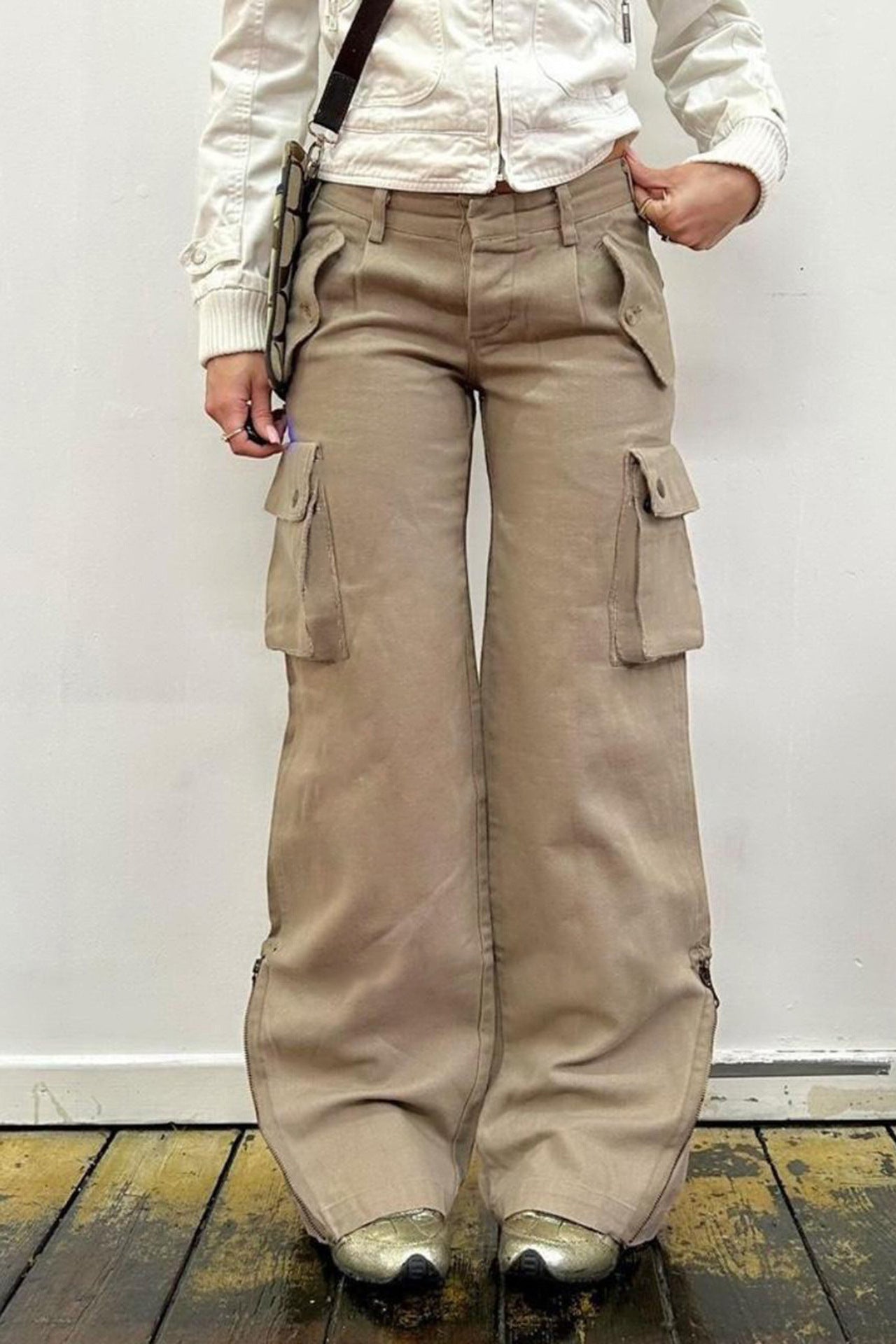 Women's Washed-Out Street Style Jeans - Shé Hauté