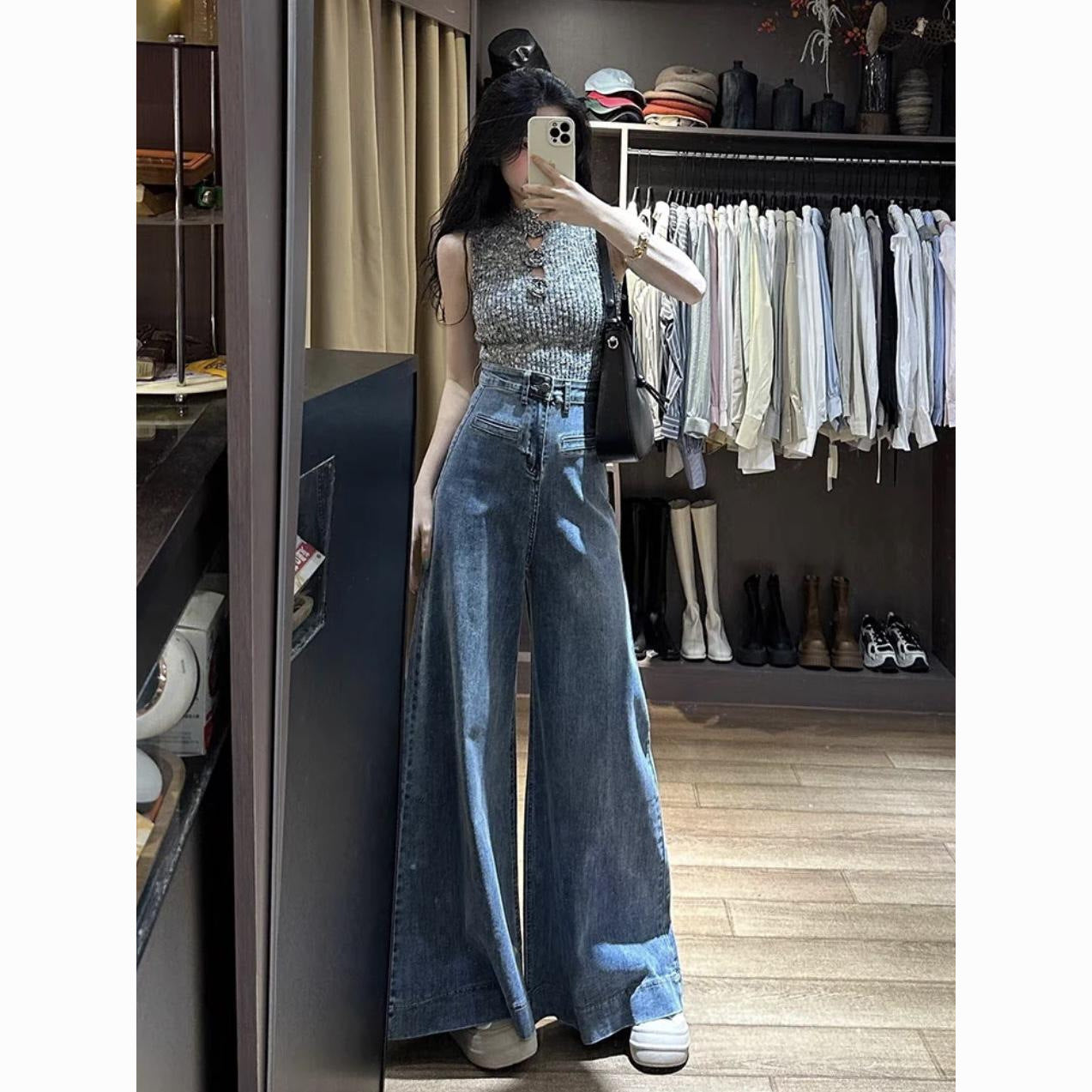 Floor-Length Blue Jeans - Shé Hauté