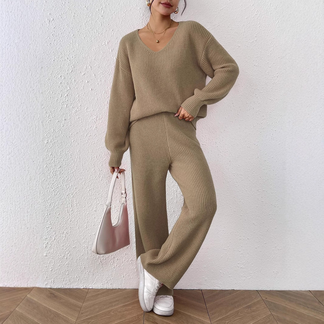 Casual 2-Piece V-Neck Suit