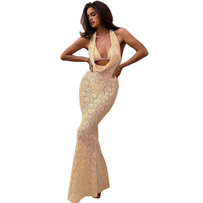 Robe dos nu en dentelle
