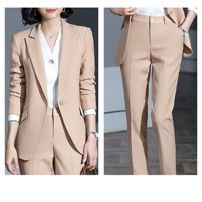 costumes d'affaires pour femmes
