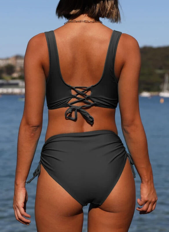 Maillot de bain bikini à bretelles tendance pour femme
