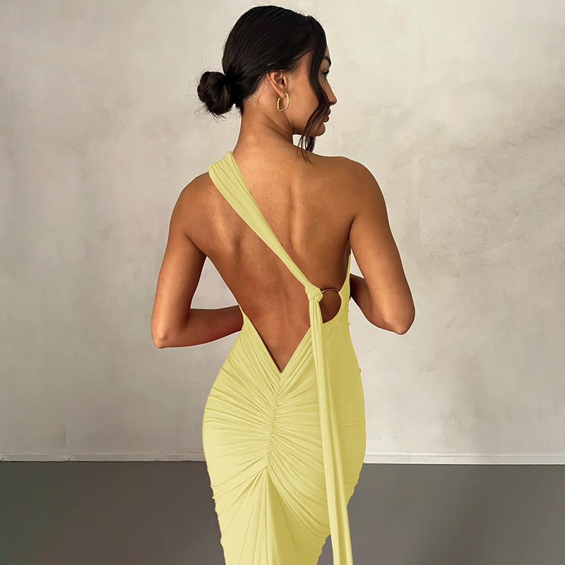 Robe dos nu
