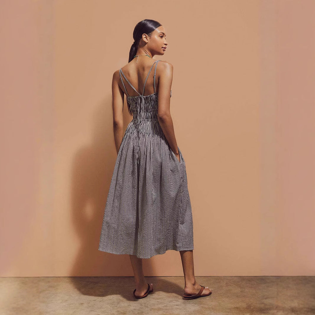 Robe plissée à rayures