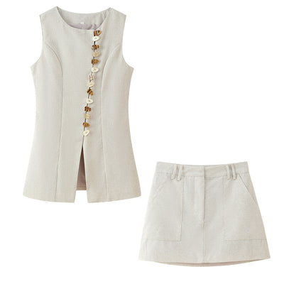 Chic Vest Outfit