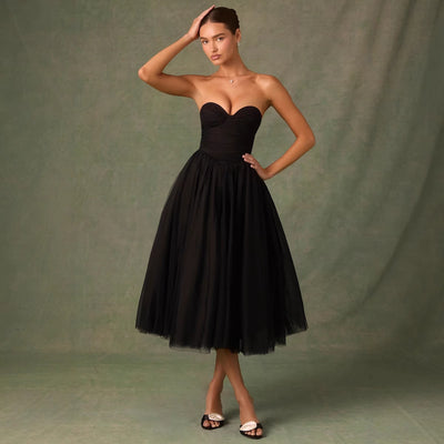 Robe tube sans bretelles
