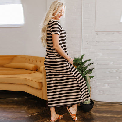 Robe décontractée à rayures