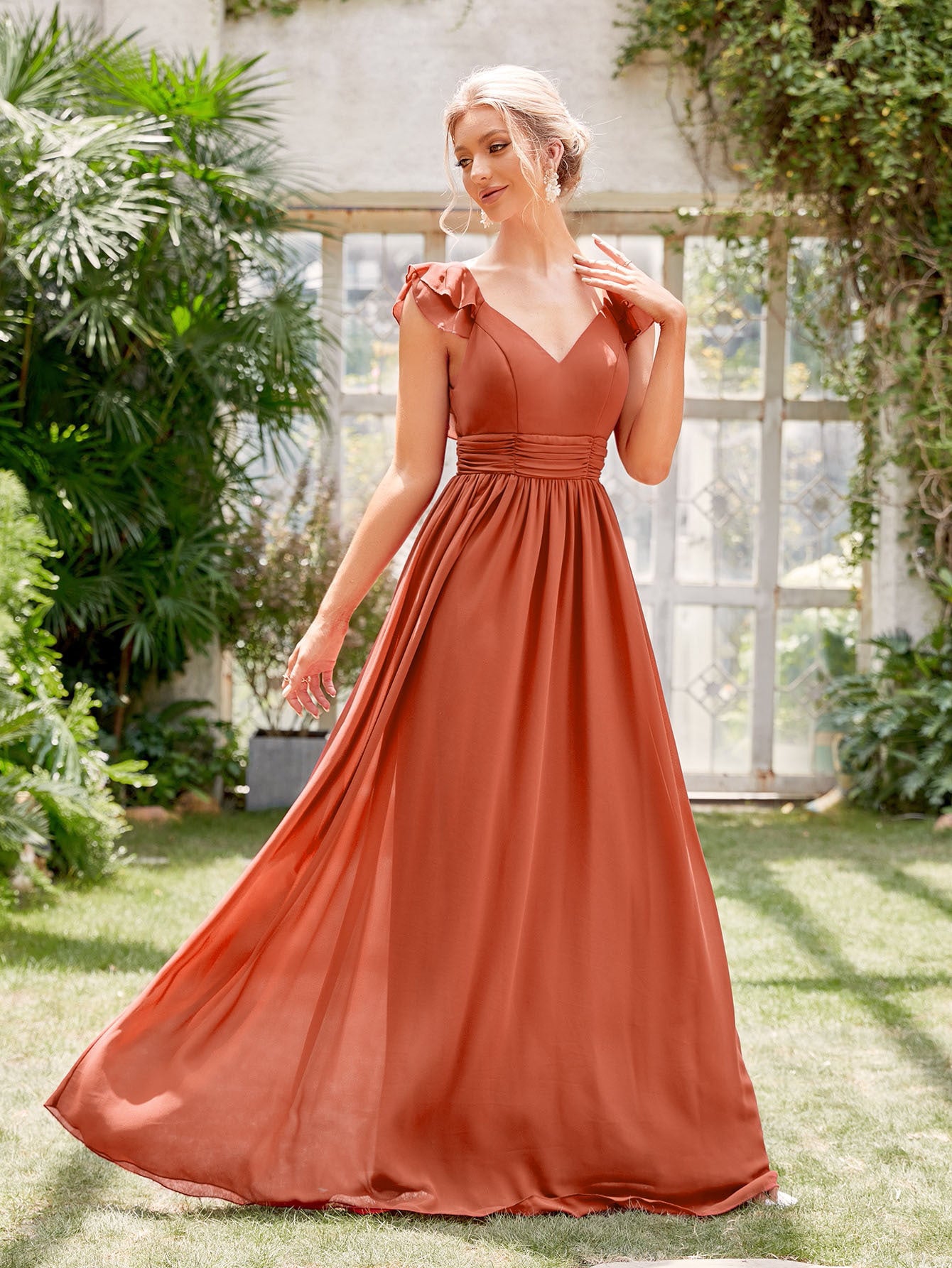 Robe formelle à col en V