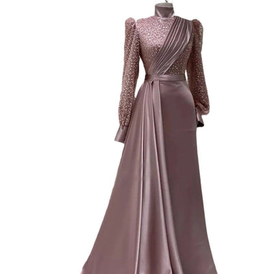Ensemble de soirée modeste