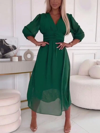 Robe en mousseline à col en V