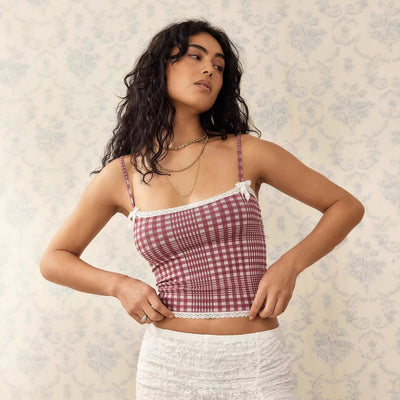 T-shirt tendance avec nœud en dentelle