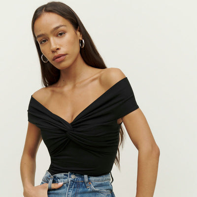 Off Shoulder Pleated Fit