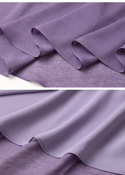 Robe en dentelle violette