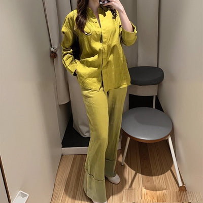 Graceful Spring Suit