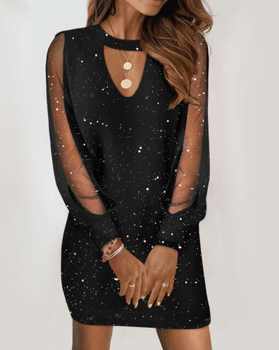 Robe en dentelle à col en V