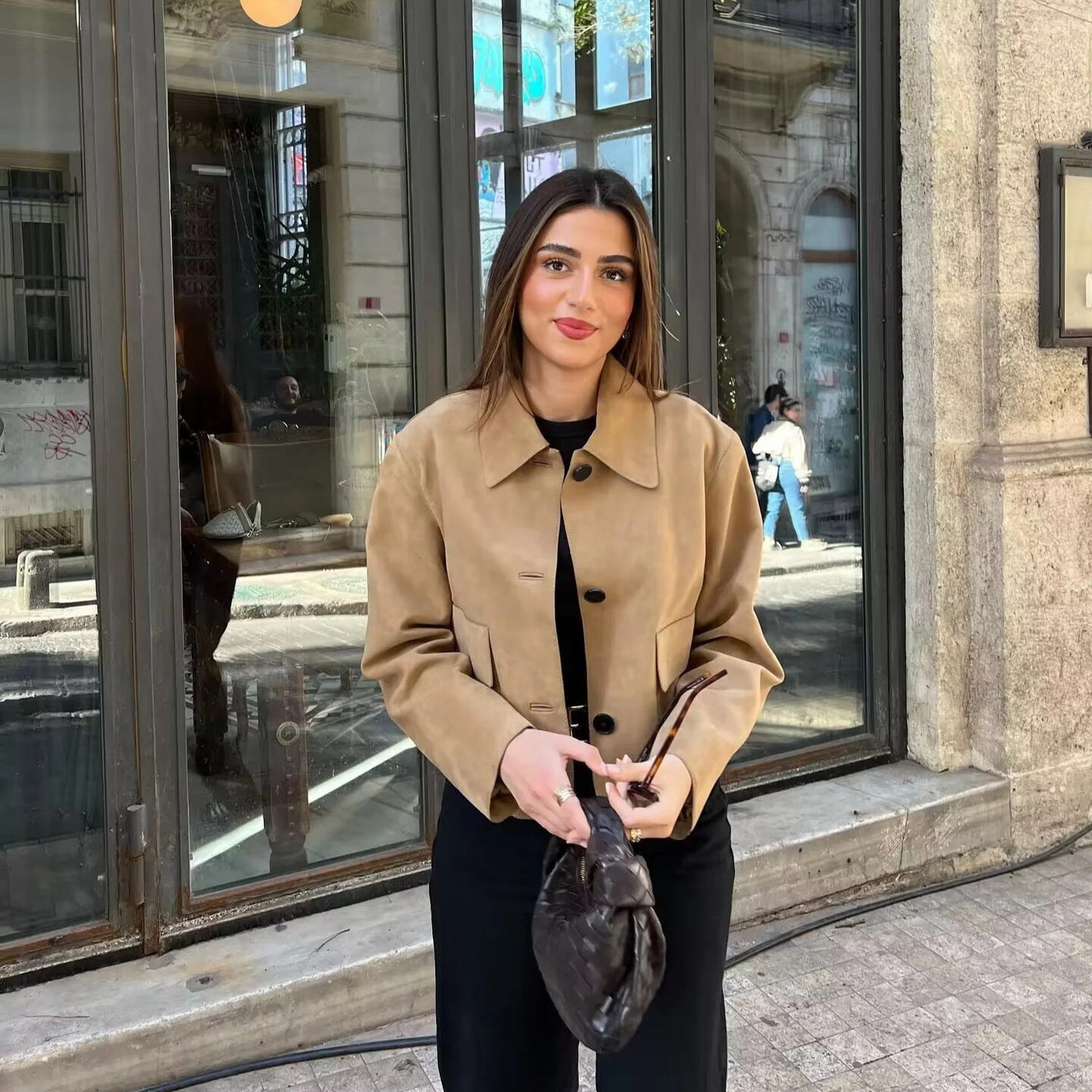 Vêtements d'extérieur chics en daim