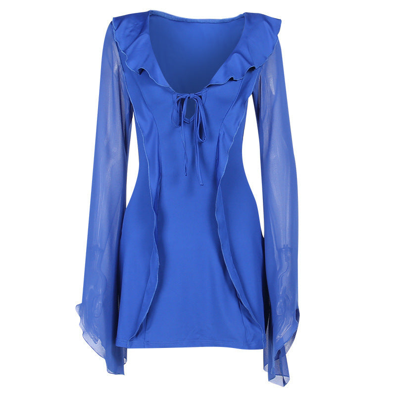 Robe à volants et lacets