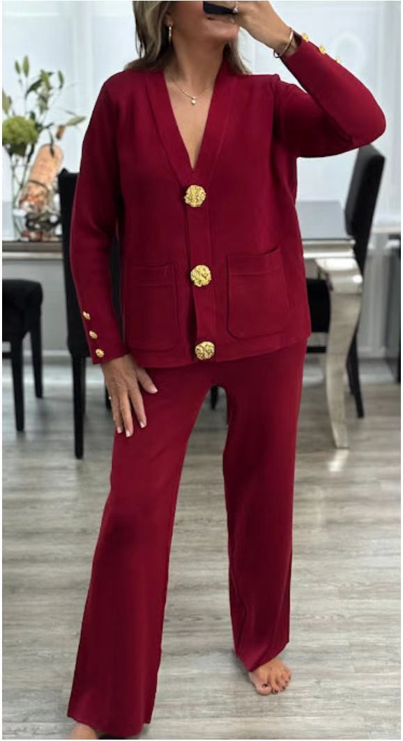 Modern Knit Set
