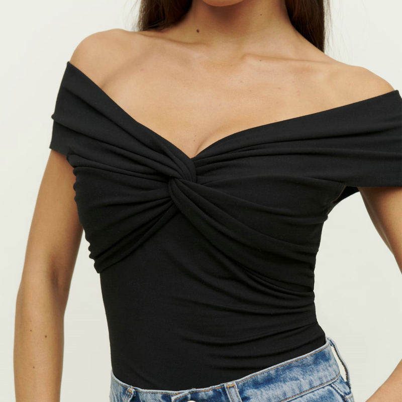 Off Shoulder Pleated Fit